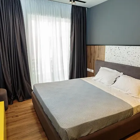 Visar Apartamento Vlorë