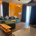 Visar * Vlorë