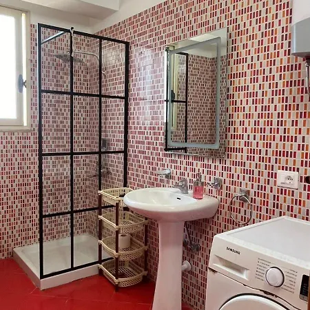 Visar Apartamento